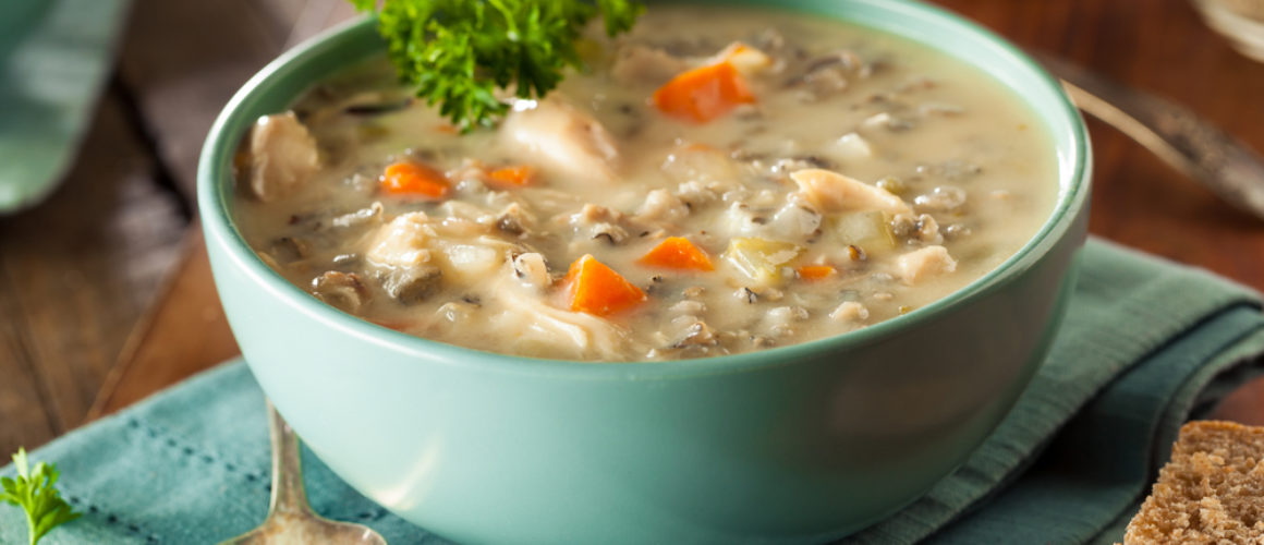 Foto de Sopa de Mandioca com Frango e Legumes